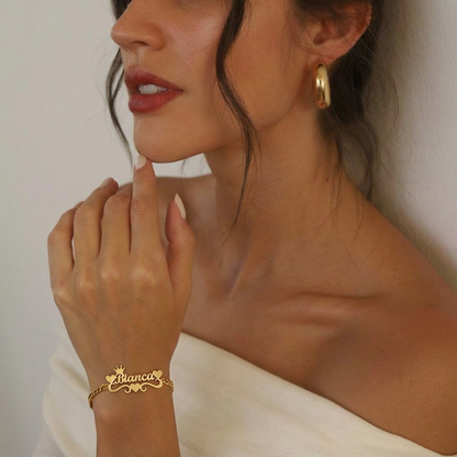 Amour Signature Name Bracelet